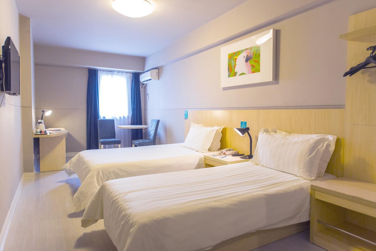 Bestay Hotel Express Shenyang Imperial Palace Huaiyuanmen Subway Station מראה חיצוני תמונה