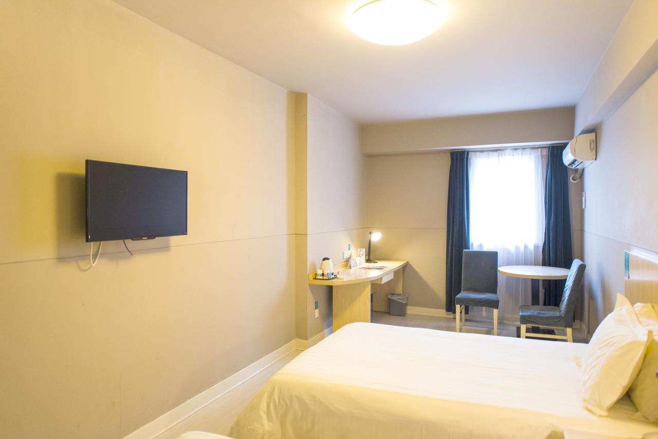 Bestay Hotel Express Shenyang Imperial Palace Huaiyuanmen Subway Station מראה חיצוני תמונה