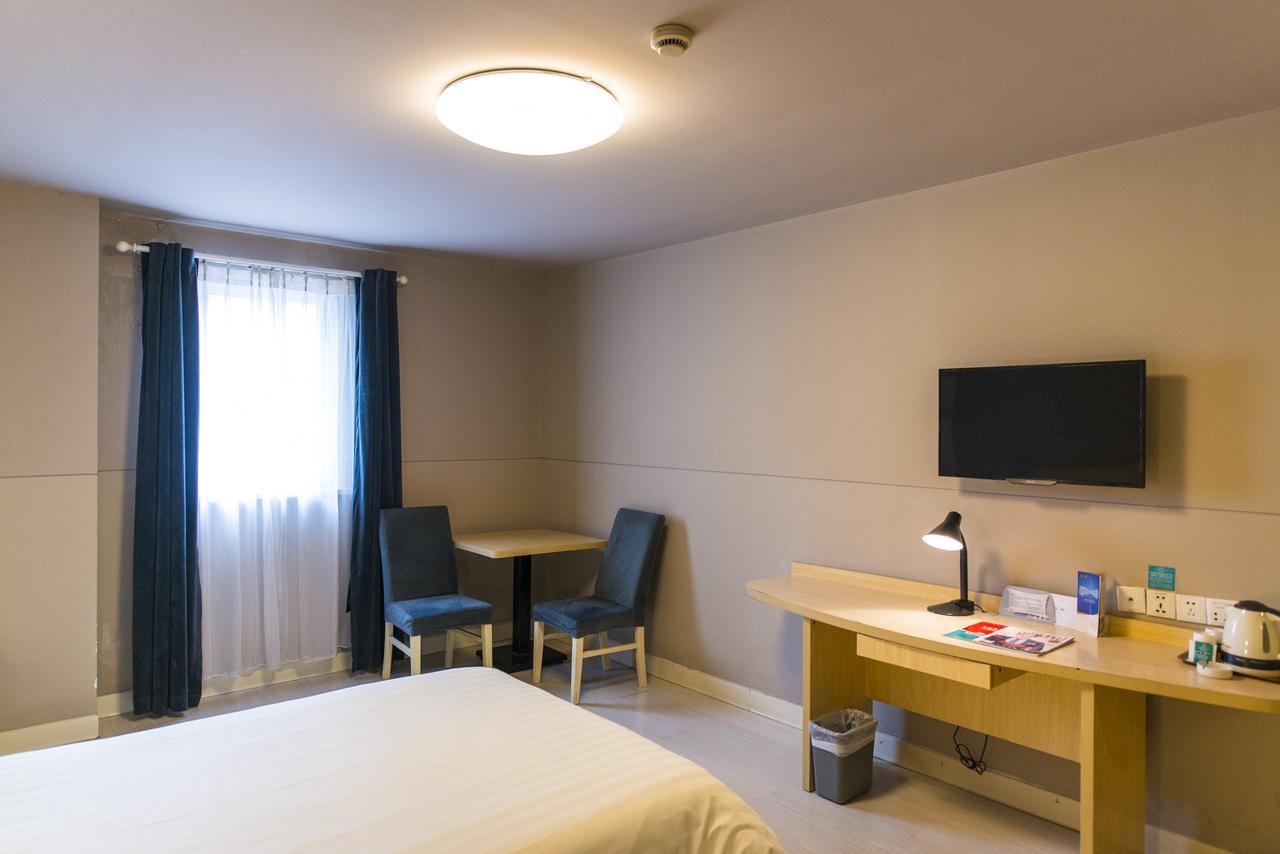Bestay Hotel Express Shenyang Imperial Palace Huaiyuanmen Subway Station מראה חיצוני תמונה