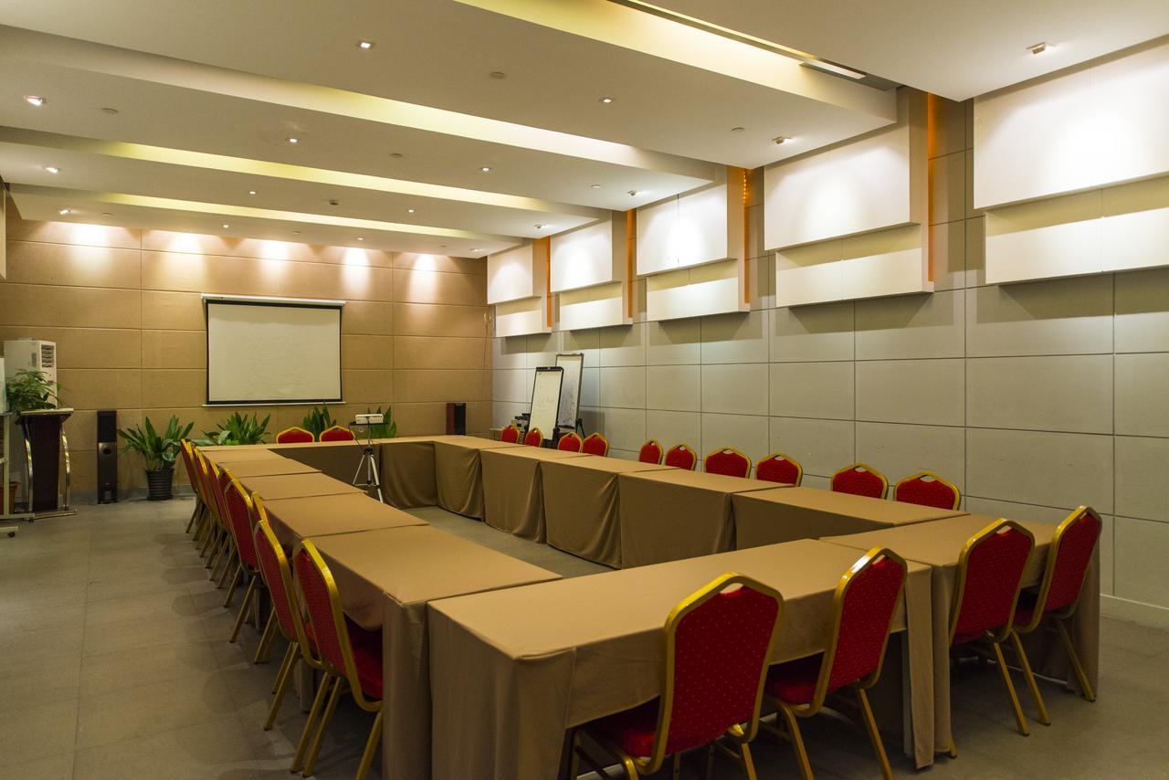 Bestay Hotel Express Shenyang Imperial Palace Huaiyuanmen Subway Station מראה חיצוני תמונה